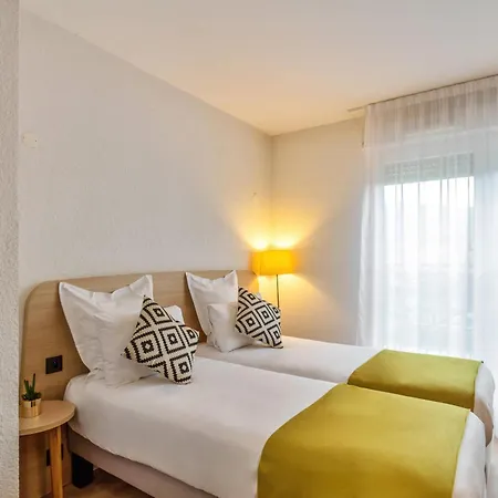 Quality - Portes De Geneve Aparthotel 4*