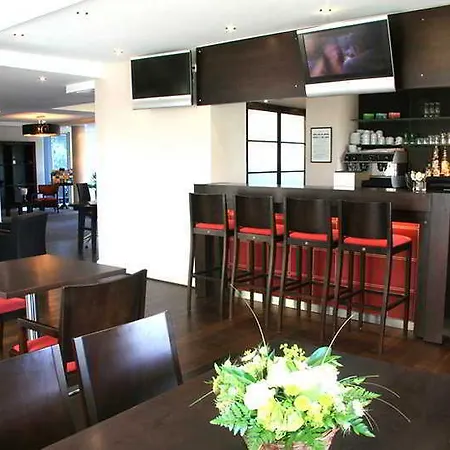 Quality - Portes De Geneve 4* Divonne-les-Bains