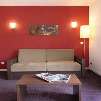 Quality - Portes De Geneve דיבון-לה-באן