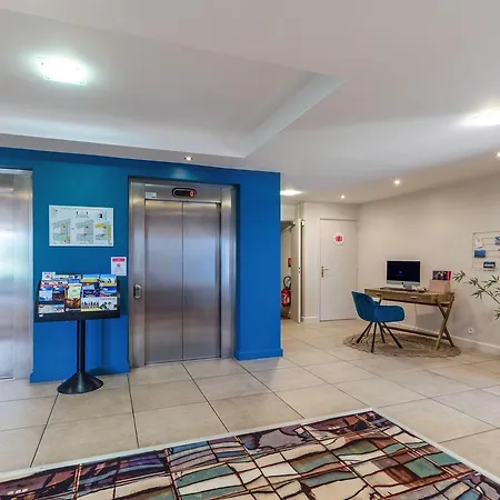 Quality - Portes De Geneve Hotel