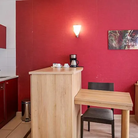 Hotel Quality - Portes De Geneve